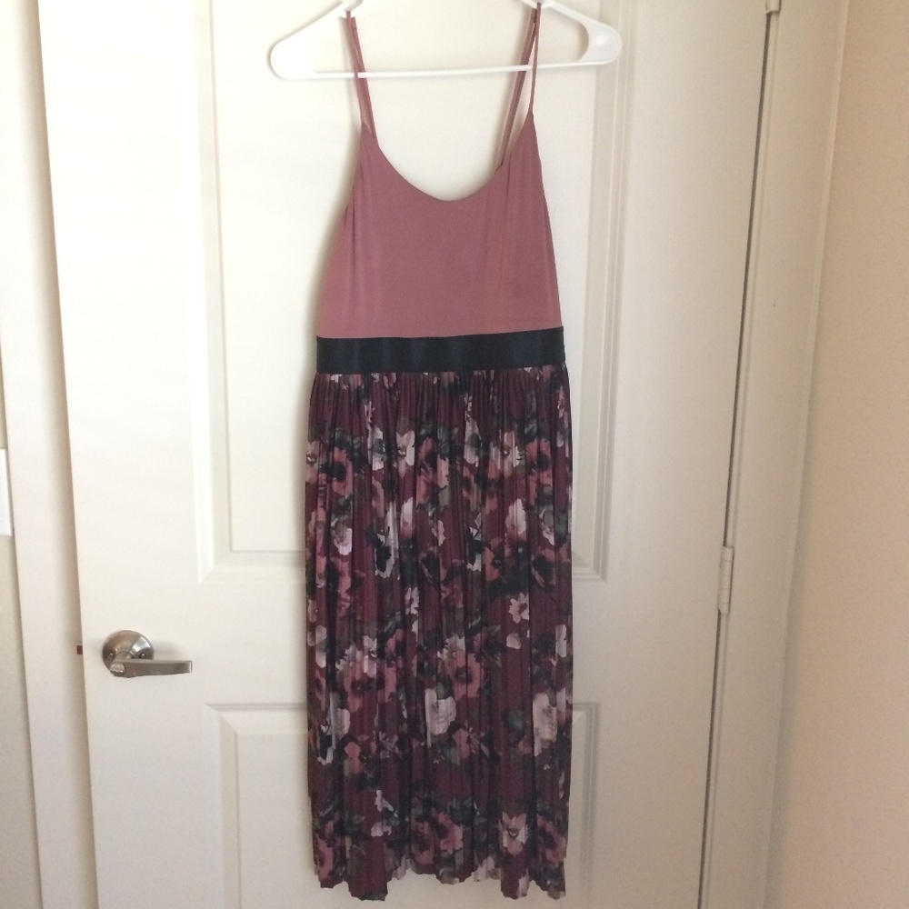 Floral Xhilaration Midi Dress